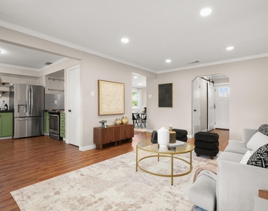 7903 Bixler Dr - Photo Thumbnail 13