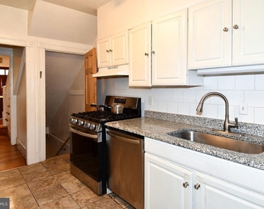 4210 10th Street Ne - Photo Thumbnail 15