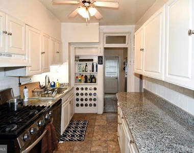 4210 10th Street Ne - Photo Thumbnail 14