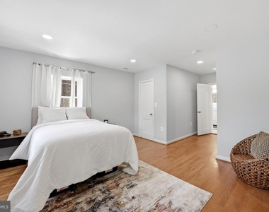 1719 Evarts Street Ne - Photo Thumbnail 11