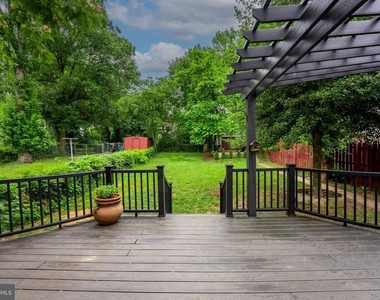 1719 Evarts Street Ne - Photo Thumbnail 28