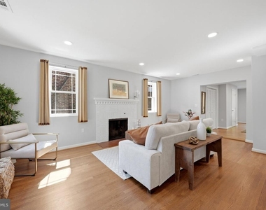 1719 Evarts Street Ne - Photo Thumbnail 5