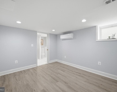 1719 Evarts Street Ne - Photo Thumbnail 25