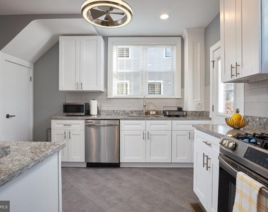 4912 Brandywine Street Nw - Photo Thumbnail 10
