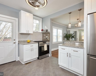 4912 Brandywine Street Nw - Photo Thumbnail 12