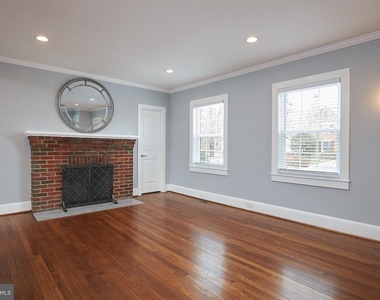 4912 Brandywine Street Nw - Photo Thumbnail 4