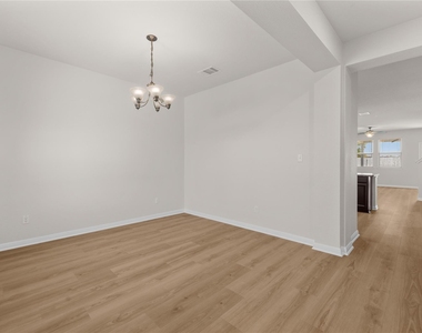 6044 Genova Pl - Photo Thumbnail 8