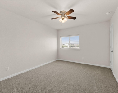 6044 Genova Pl - Photo Thumbnail 25