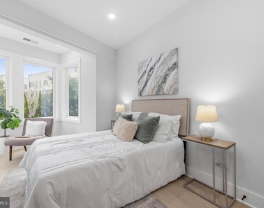 1650 Columbia Road Nw - Photo Thumbnail 16