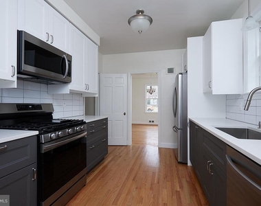 6216 30th Street Nw - Photo Thumbnail 9