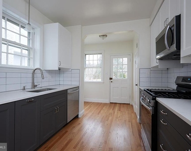 6216 30th Street Nw - Photo Thumbnail 8