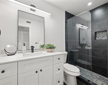5911 Sheridan Ave Ln - Photo Thumbnail 13