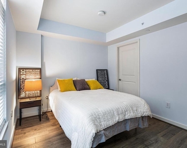 1025 1st Street Se - Photo Thumbnail 15