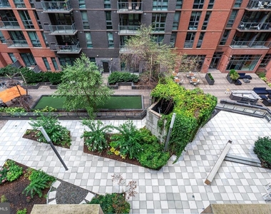 1025 1st Street Se - Photo Thumbnail 11