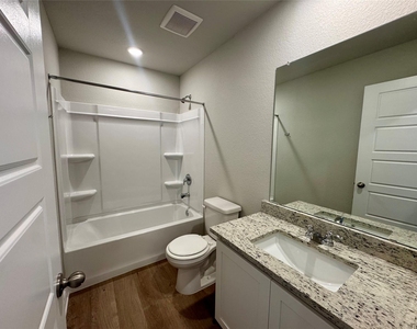 746 Staglin St - Photo Thumbnail 23