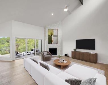1520 Ben Crenshaw Way - Photo Thumbnail 2