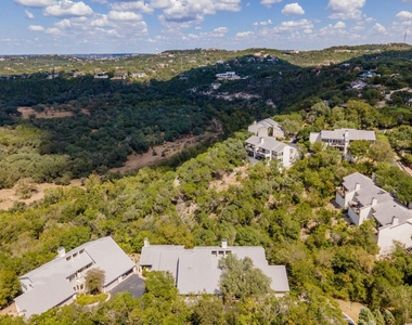 1520 Ben Crenshaw Way - Photo Thumbnail 35