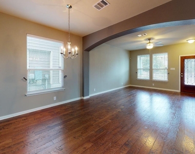 8516 Inca Dove Dr - Photo Thumbnail 2