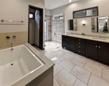 2113 Barbaro Way - Photo Thumbnail 16