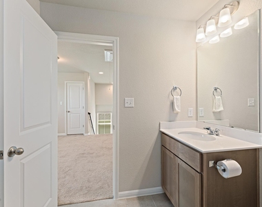 207 Cherry Blossom Ln - Photo Thumbnail 30