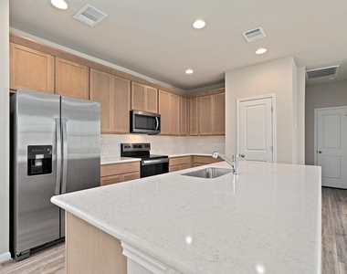 207 Cherry Blossom Ln - Photo Thumbnail 12