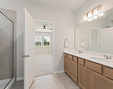 207 Cherry Blossom Ln - Photo Thumbnail 21