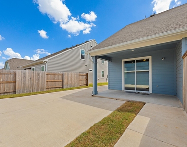 207 Cherry Blossom Ln - Photo Thumbnail 37