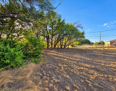 105 Northern Dove Ln - Photo Thumbnail 23