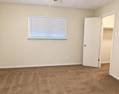 105 Northern Dove Ln - Photo Thumbnail 15