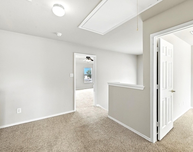 13316 Marie Ln - Photo Thumbnail 15