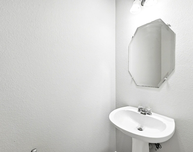 13316 Marie Ln - Photo Thumbnail 25