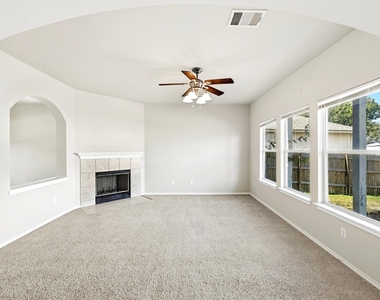 13316 Marie Ln - Photo Thumbnail 5
