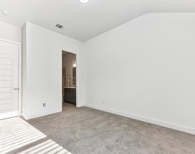 163 Kellogg Ln - Photo Thumbnail 26