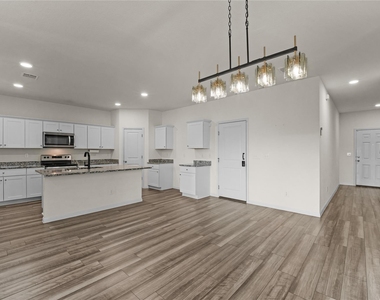 305 Red Fish Ln - Photo Thumbnail 5
