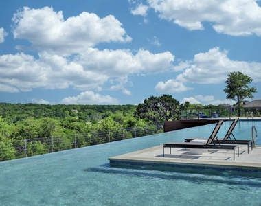 652 Pecan Bottom Trl - Photo Thumbnail 16