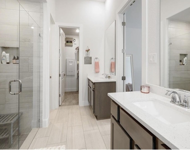652 Pecan Bottom Trl - Photo Thumbnail 7