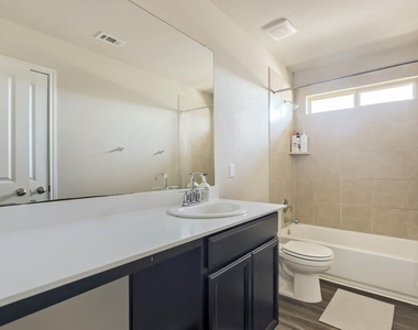 5547 Bellissima Way - Photo Thumbnail 14