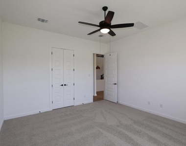 2728 Cressman Cv - Photo Thumbnail 20