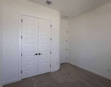 2728 Cressman Cv - Photo Thumbnail 13