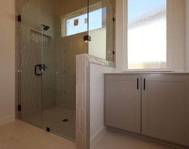 2728 Cressman Cv - Photo Thumbnail 18