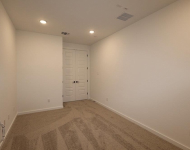 2728 Cressman Cv - Photo Thumbnail 23