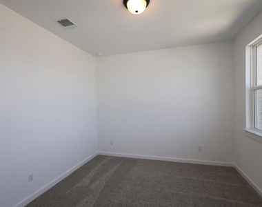 2728 Cressman Cv - Photo Thumbnail 28