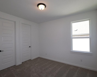 2728 Cressman Cv - Photo Thumbnail 10