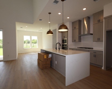 2728 Cressman Cv - Photo Thumbnail 2