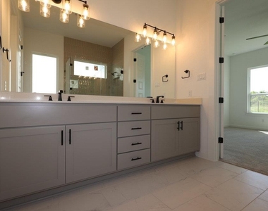2728 Cressman Cv - Photo Thumbnail 17