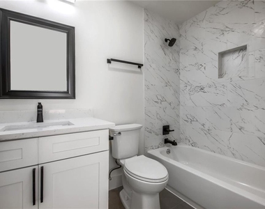 511 E 50th St - Photo Thumbnail 21