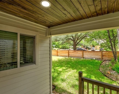 511 E 50th St - Photo Thumbnail 23