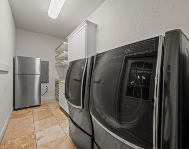 2307 Alta Vista Ave - Photo Thumbnail 29