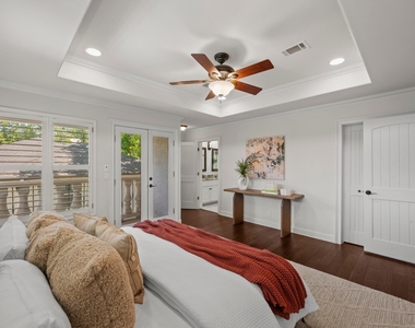 2307 Alta Vista Ave - Photo Thumbnail 13