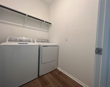 13604 Menard Way - Photo Thumbnail 5
